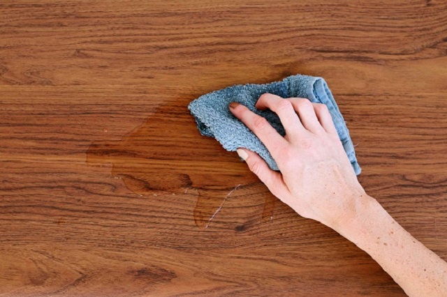 5 + Mẹo xử lý mặt bàn đá bị ố cực nhanh từ A-Z